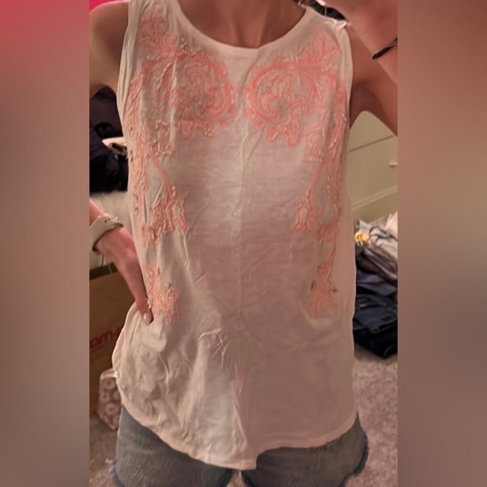 Guess white tank top with pink detail
